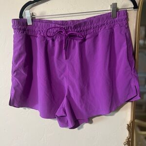 Athleta Cross Roads Athletic Shorts Jazzy Purple Size L